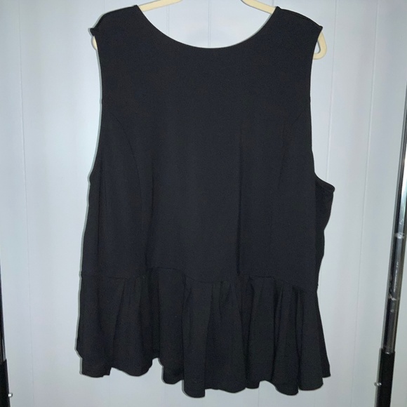 The Limited Collection black sleeveless peplum top Sz 3X princess seams back zip - Picture 1 of 9